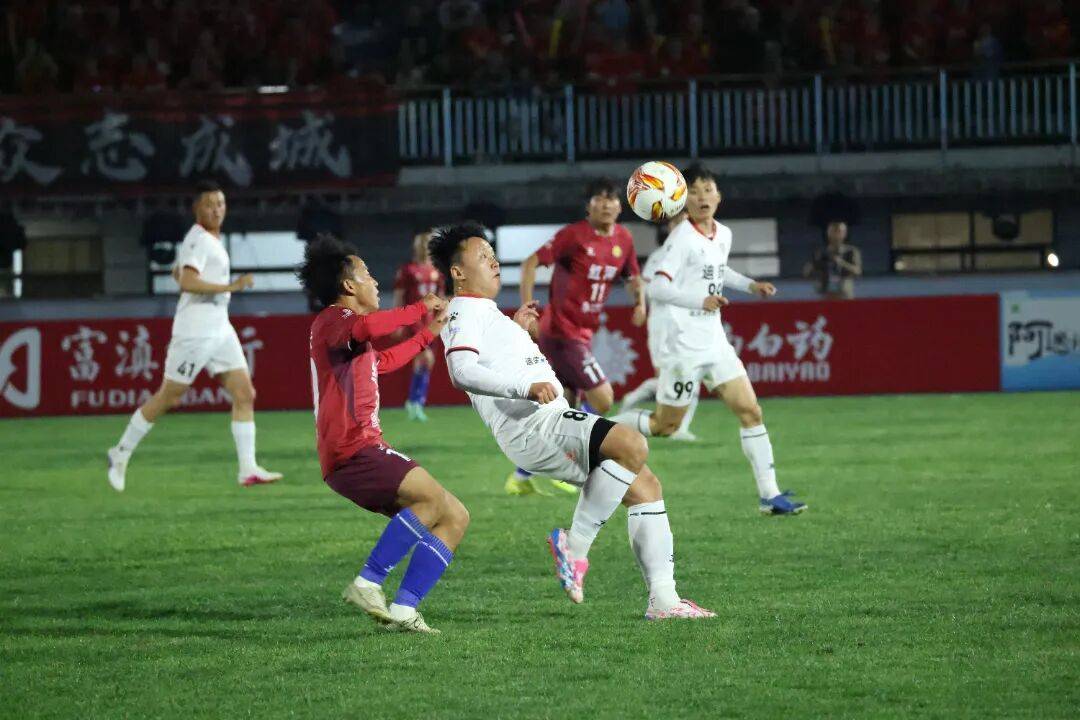 全场对攻，火爆比赛中双方都有进球(两队都进球)