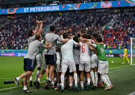 西班牙传奇中场被中超球队疯抢 他真的回来中超吗? 西班牙传奇中场被中超球队疯抢 他真的回来中超吗?