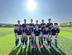 马洛卡队员合力拼抢,助球队一举夺胜利